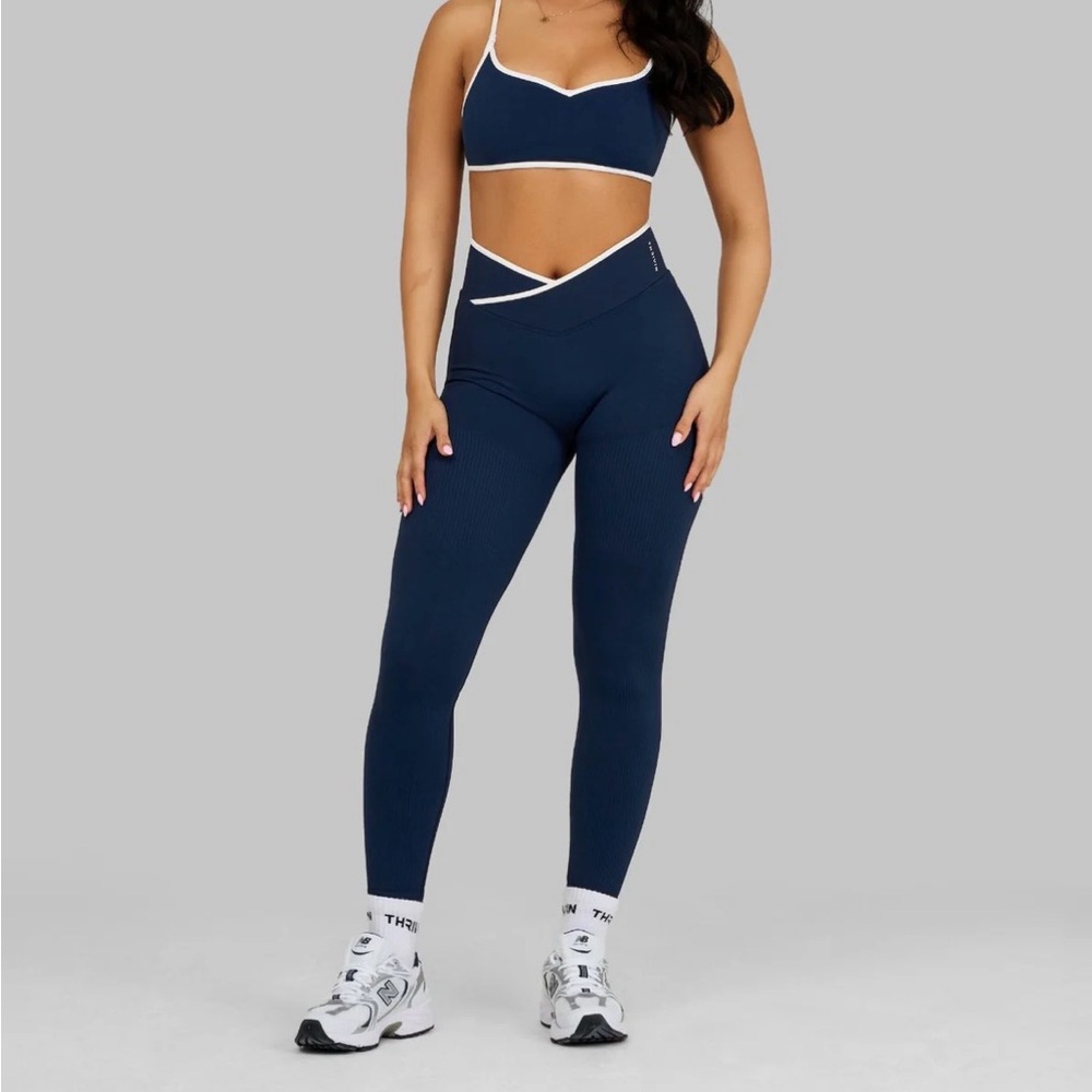 Women's Navy Leggings